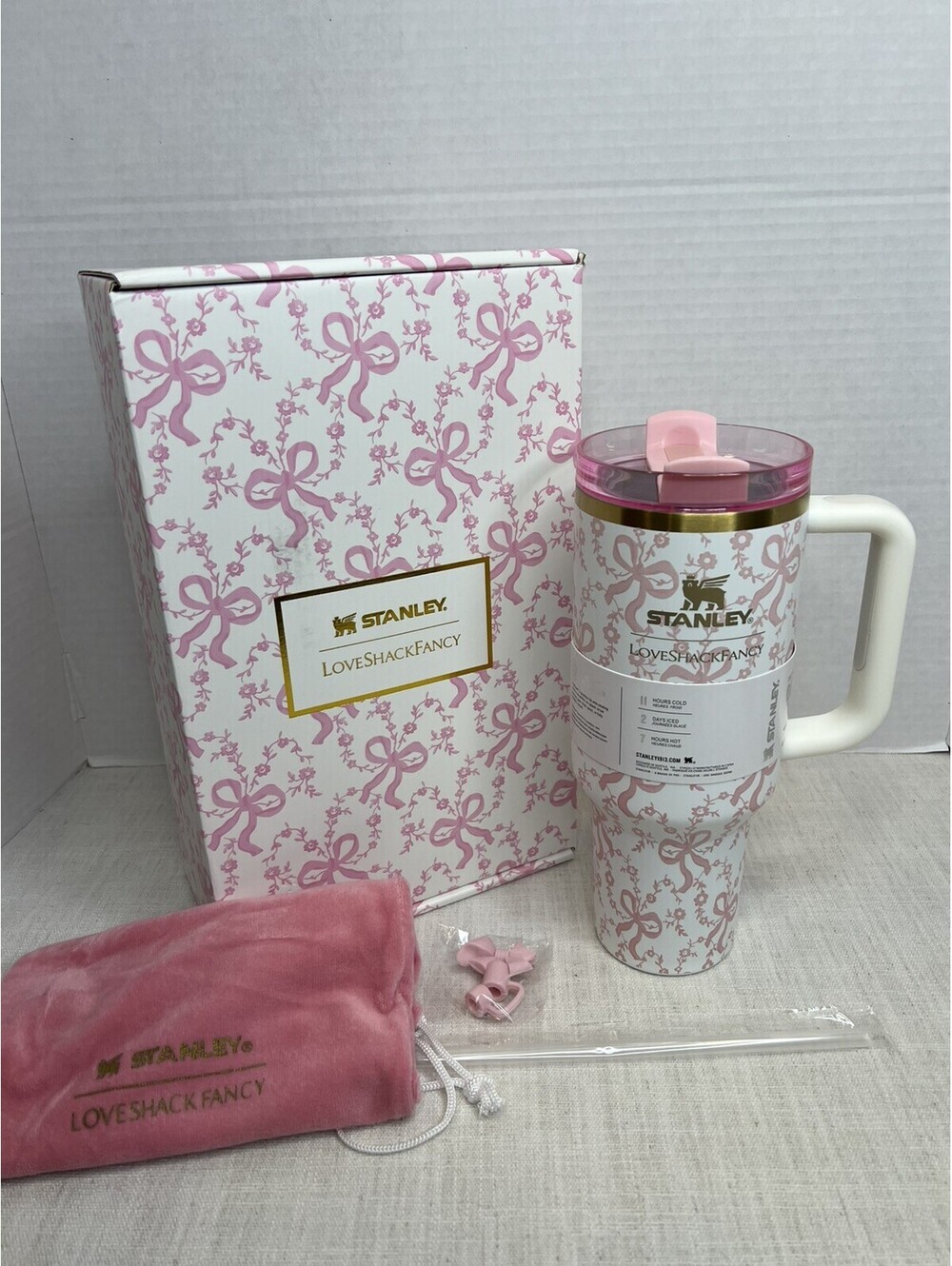 Stanley 1913 x Love Shack Fancy Coquette Bow Chantilly 40oz Holiday Quencher
